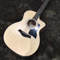 型番　：114ce-Walnut 2017
カラー：NAT
価格　：￥136,400(税込)
