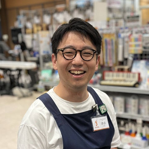 店長　ギター上級アドバイザー森田（もりた）