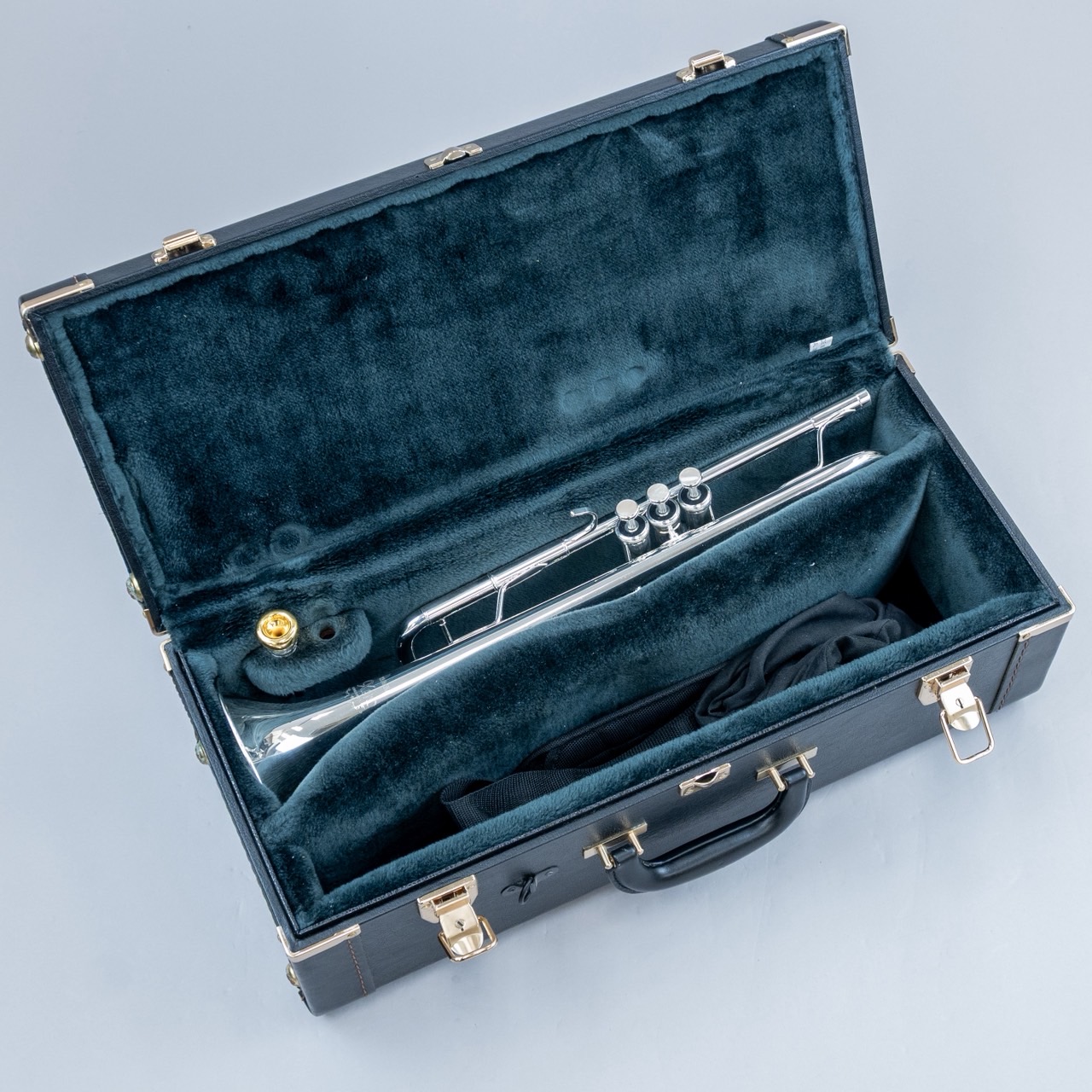 中古楽器情報】YAMAHA『YTR8335RGS（トランペット）』入荷致しました
