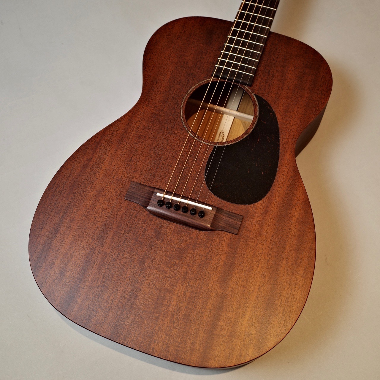 Martin & Co. アコースティックギター　オールマホガニー アコースティックギター】オール単板、オールマホガニーの王道的一本