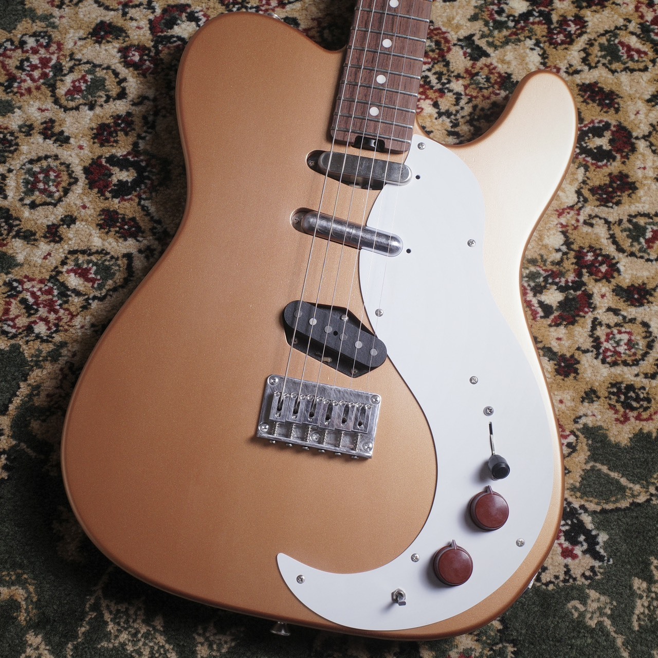 TB Guitarworks Danoline Copper 【2.79kg】

¥ 384,120 