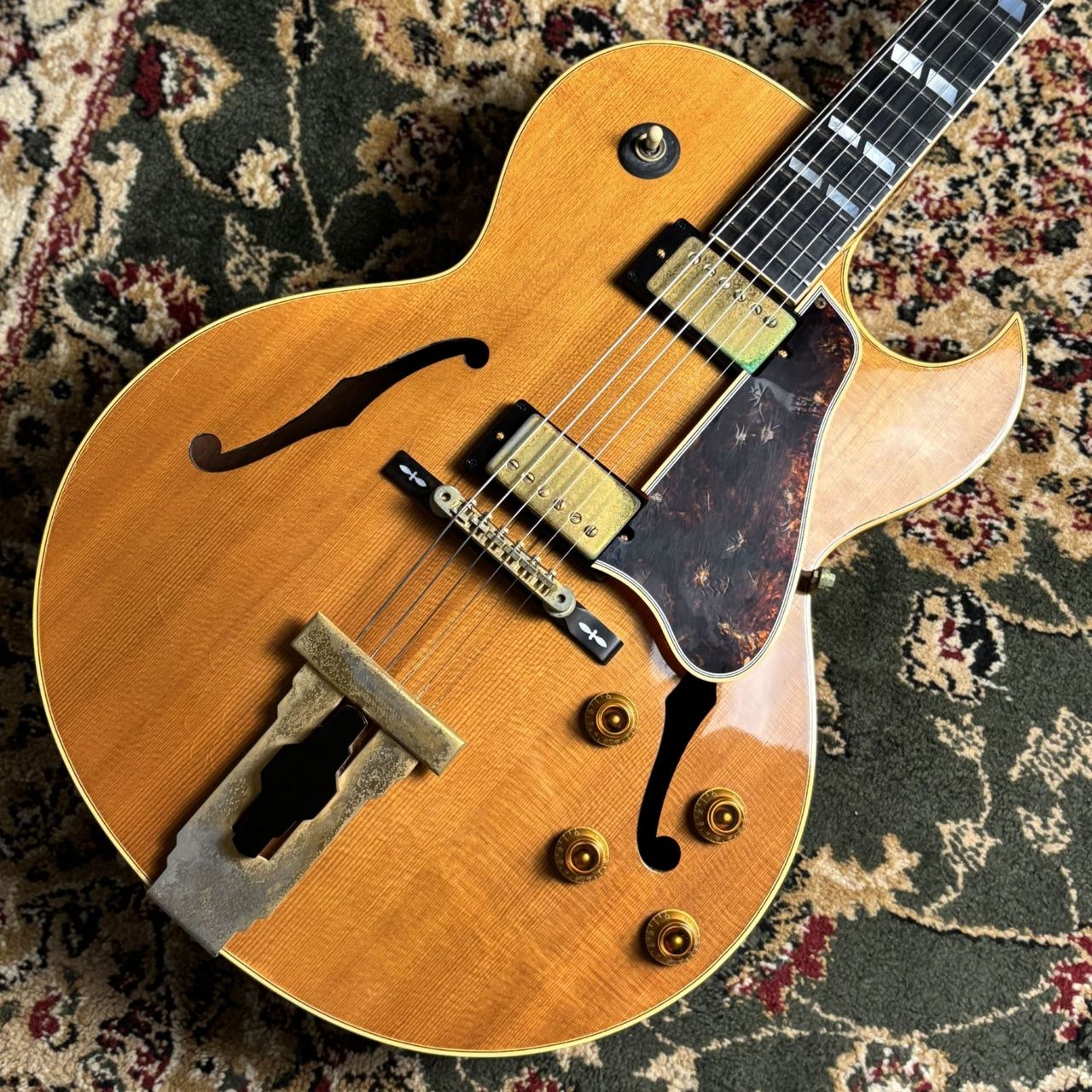 Gibson 【USED】L-4 CES

¥598,000 