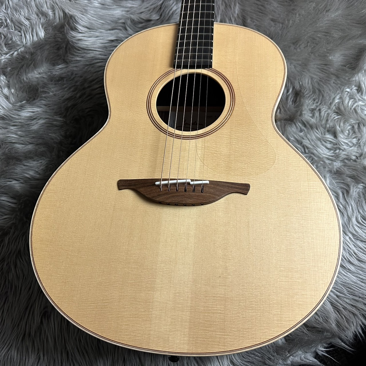 Lowden F-32【現物画像】

¥588,000 