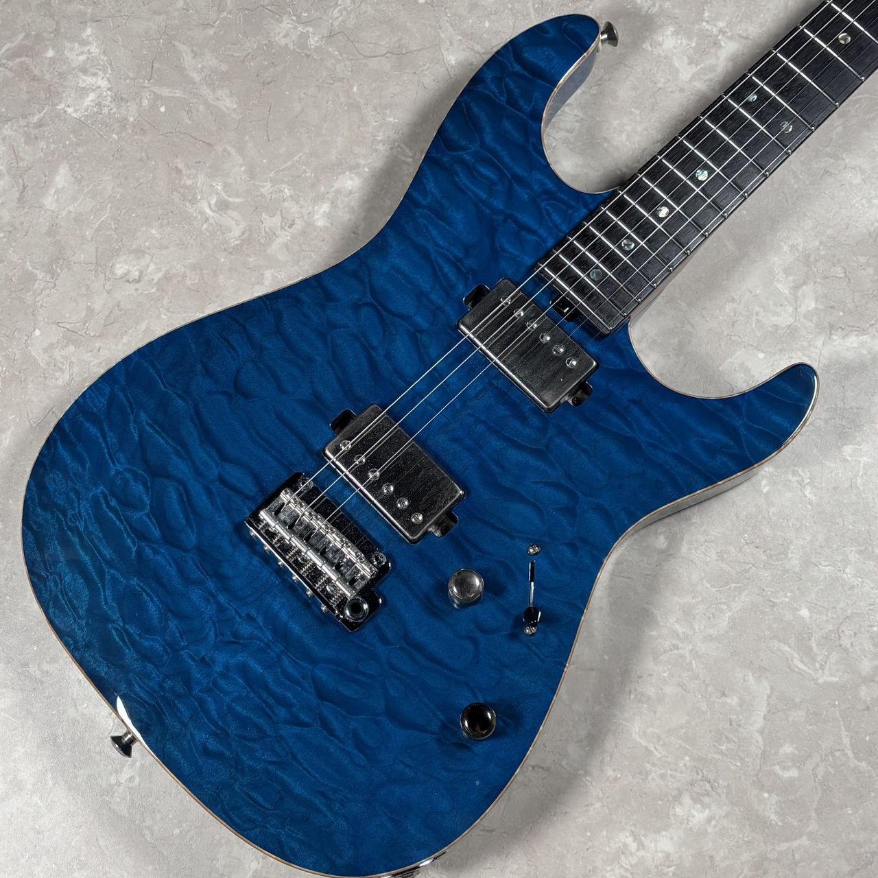 EXTREME GUITAR FORCE HYPER Standard Custom Model【現物画像/3.16kg】

¥293,382 