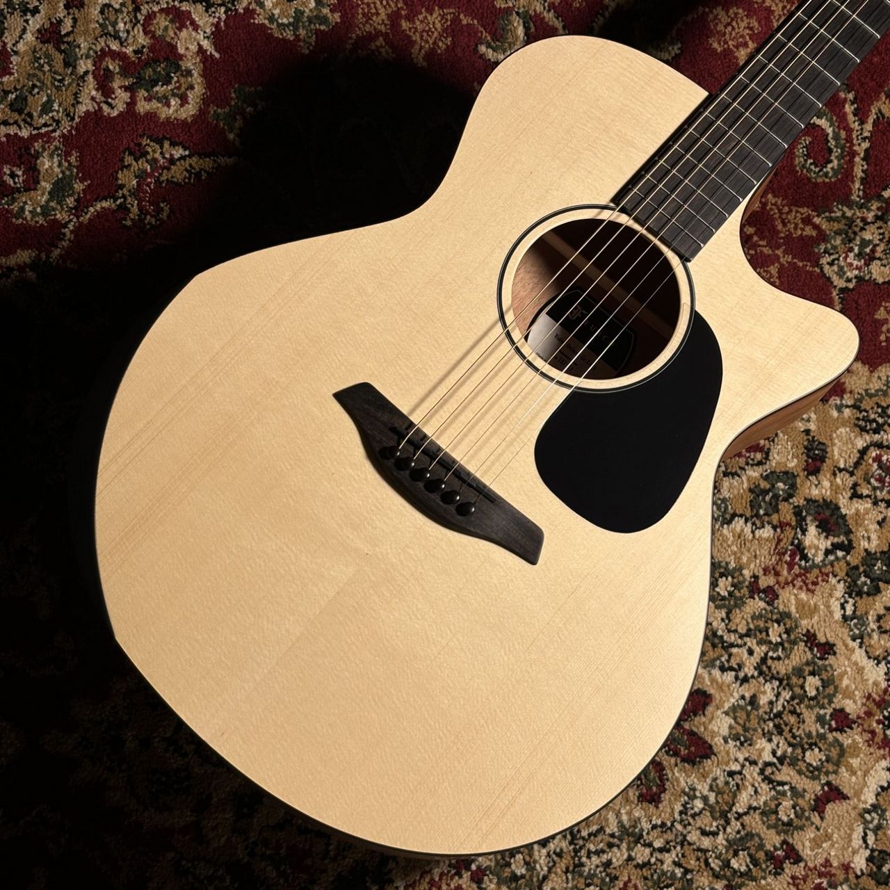 新品Furch Violet DLX Gc-EM a【生産完了品】