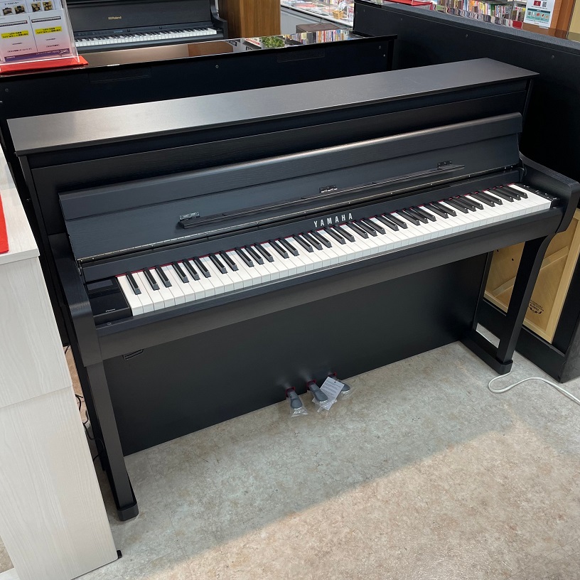 CLP-885