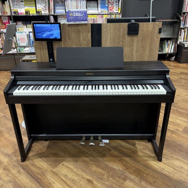 Roland・RP701 DR
展示品売り切りのため1台限りの特別価格
通常価格￥132,000(税込）→￥118,800（税込）