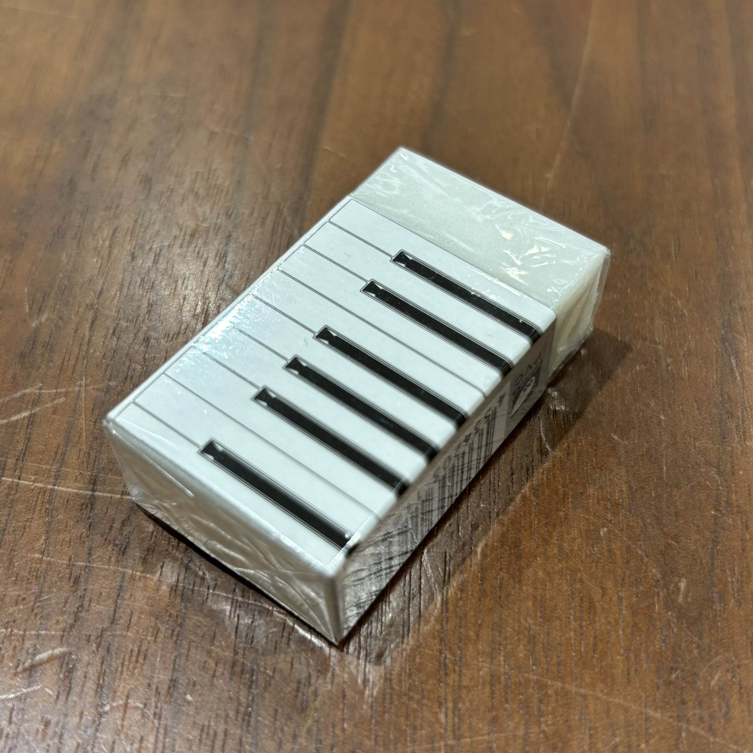 ER-12/KB（鍵盤）
販売価格：￥143(税込)