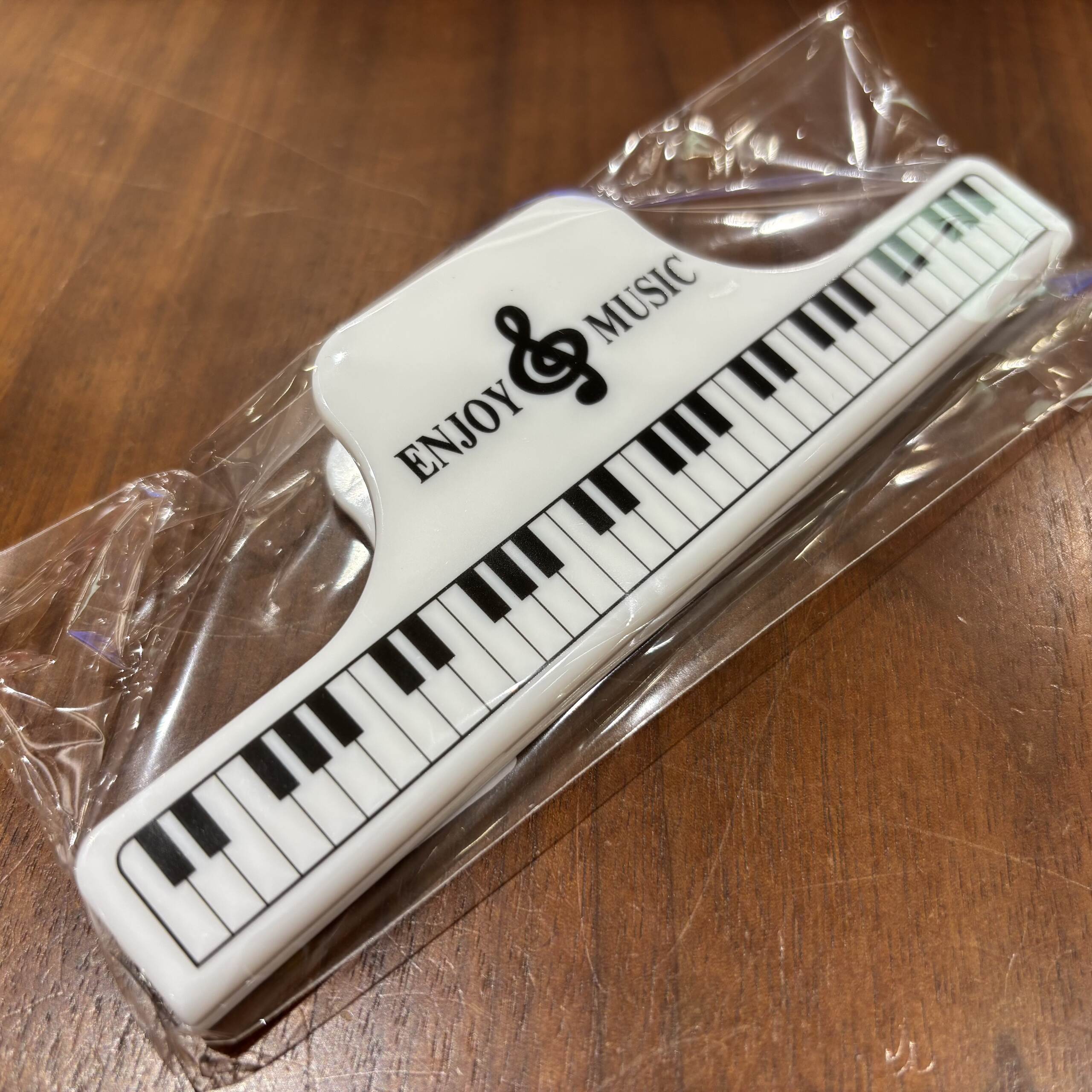 品番：SC2015-02（ホワイト）
サイズ：150×50×22ｍｍ
素材：プラスチック製

販売価格：￥308(税込)