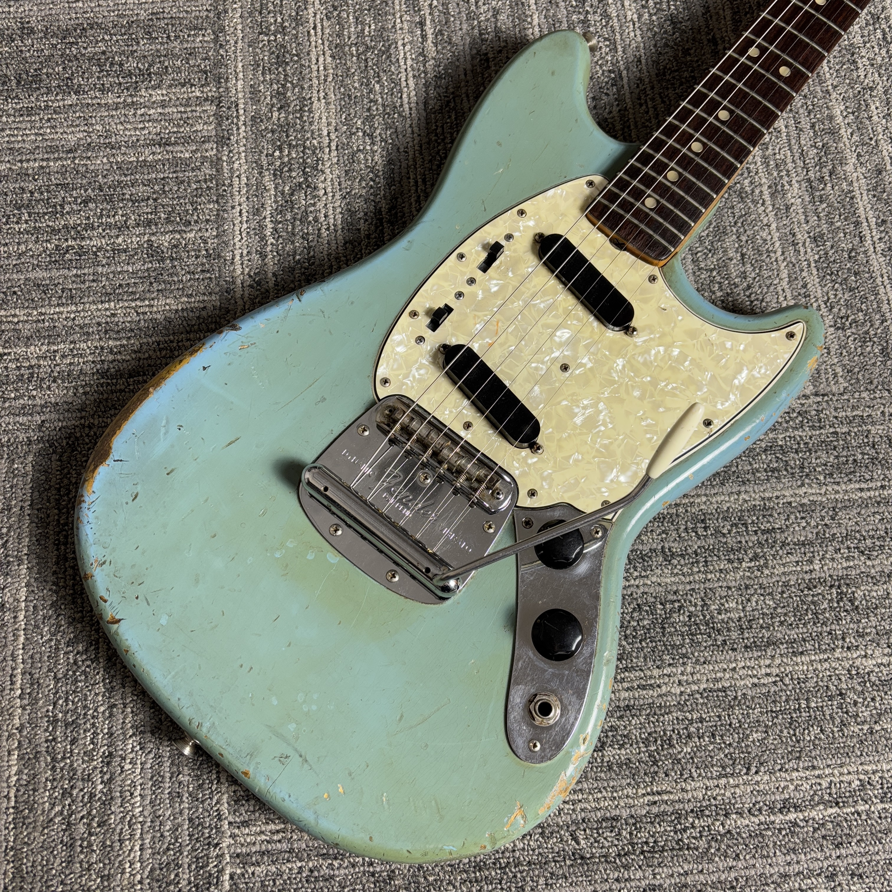 Fender1966 Mustang Blue