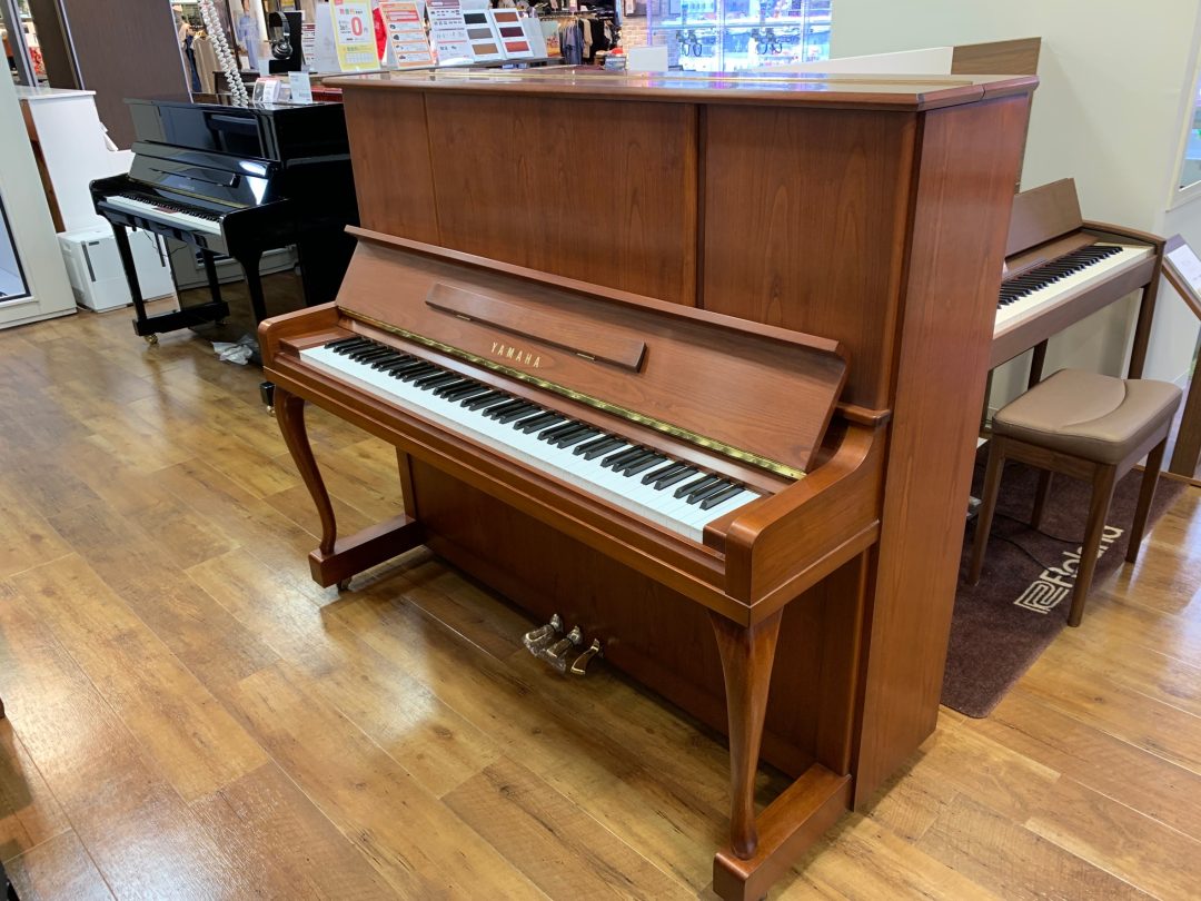 中古U30ChC/1987年製

高さ:131cm　幅：153cm
奥行：64cm　重さ：235kg

￥638,000（税込）
