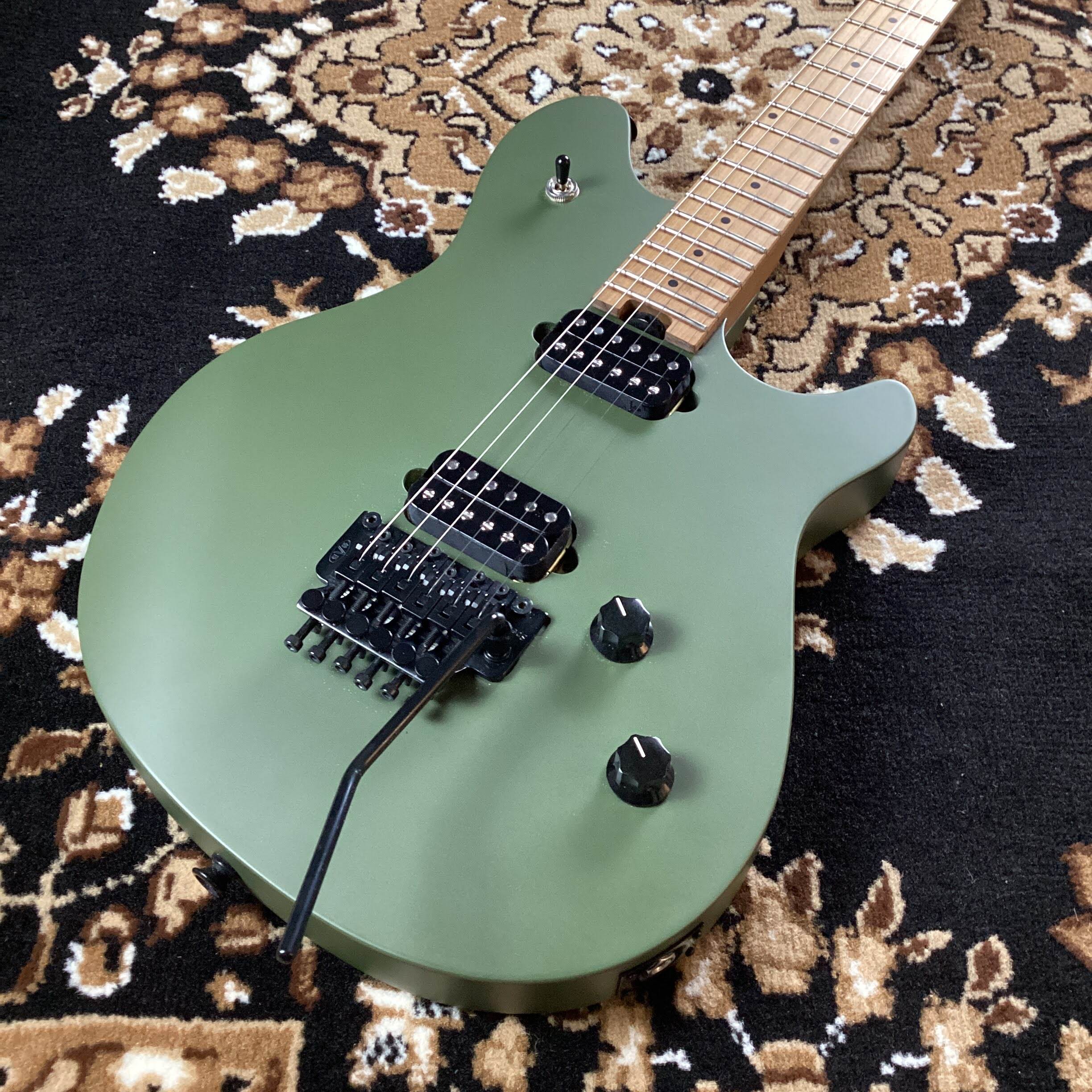 EVHWolfgang Standard Baked Maple Fingerboard Matte Army