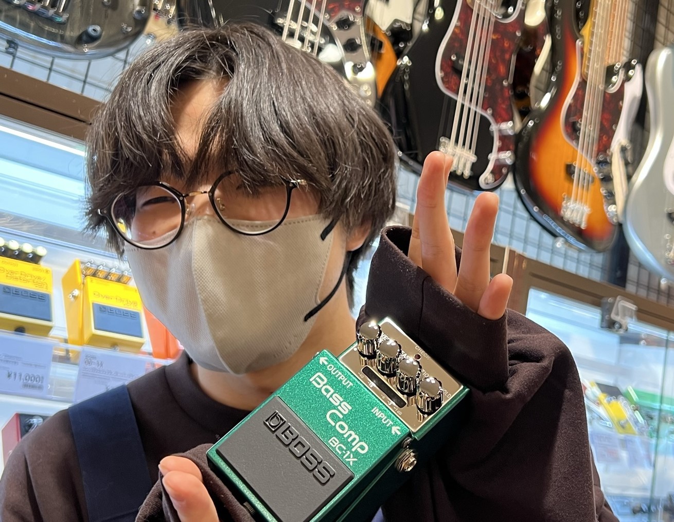エフェクター担当塩見