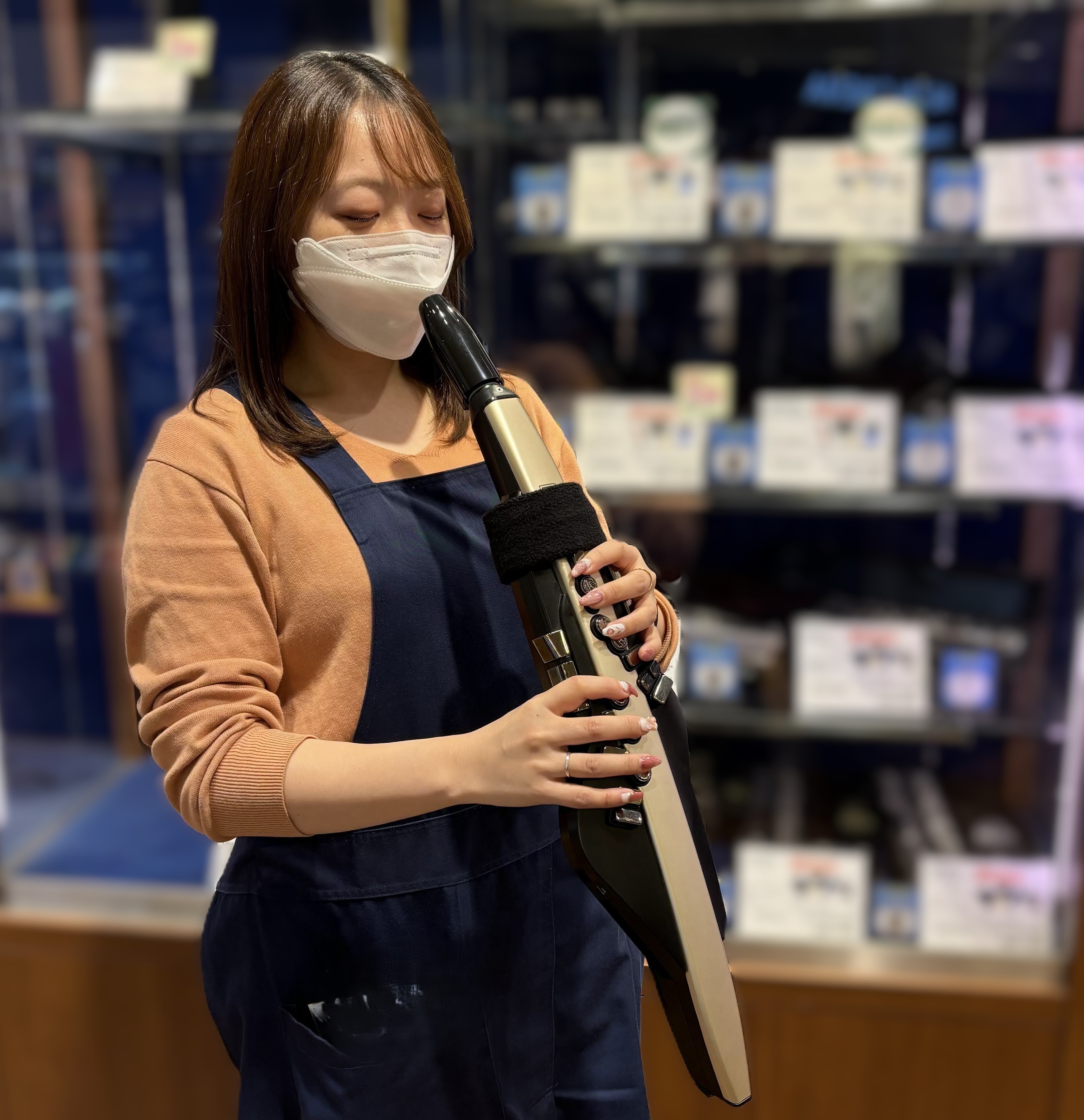 持っている型番：AE-20SC
見た印象よりも重くなく持ちやすい！
幅広い表現力で長く楽しめる！
