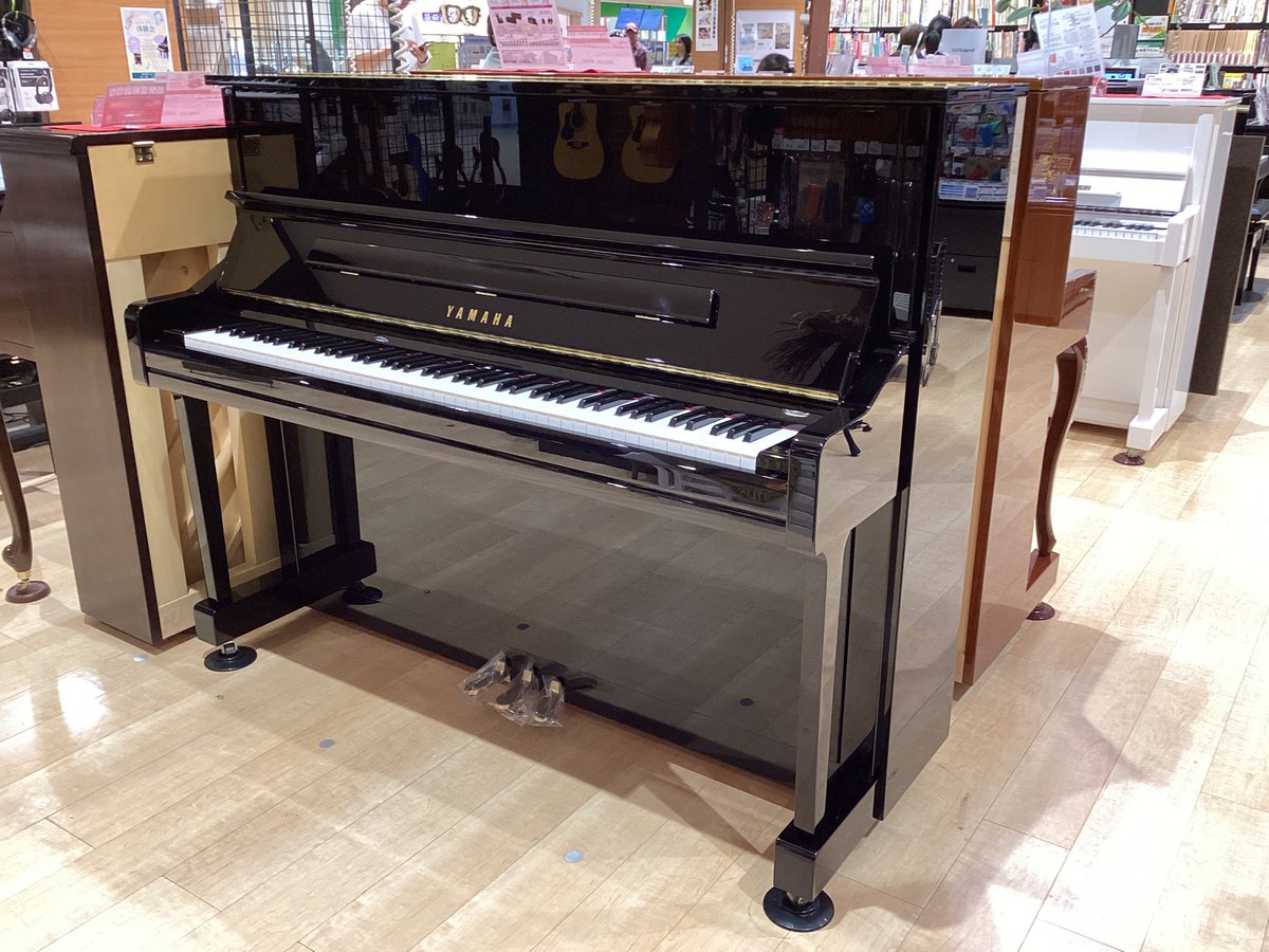 新品アップライトピアノYAMAHA　YU11