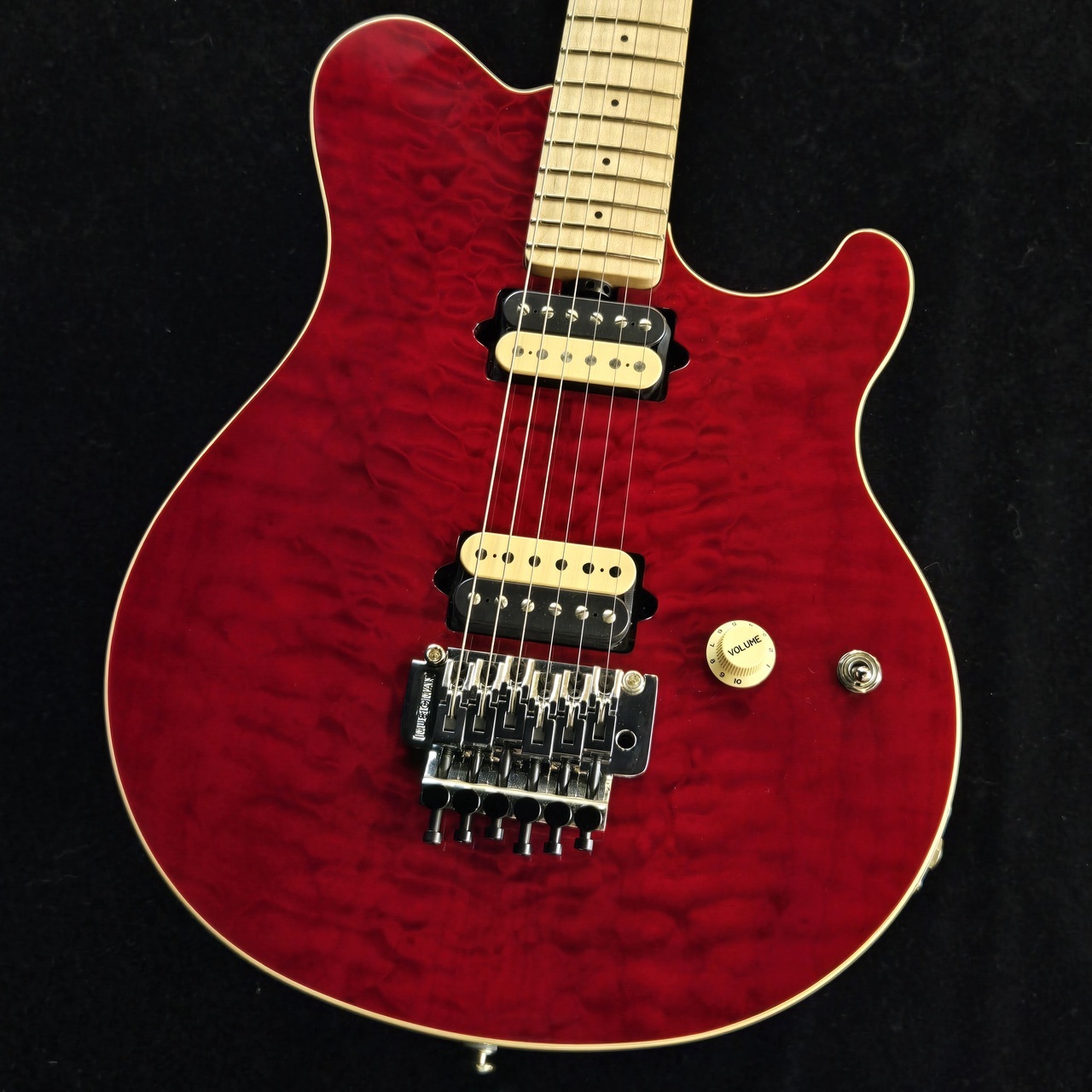 MUSICMANKID Limited AXIS - Trans Red