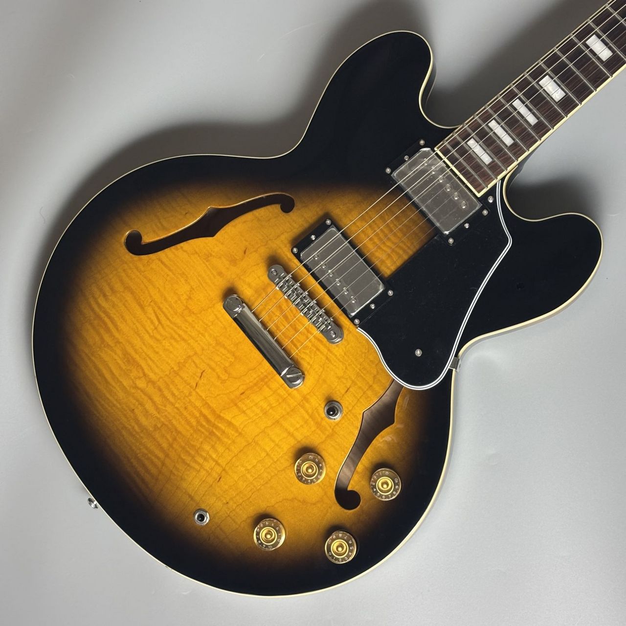 HISTORYHSA-Standard Tobacco Sunburst