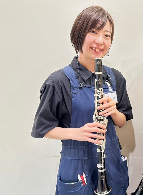 管楽器・ピアノ担当吉本