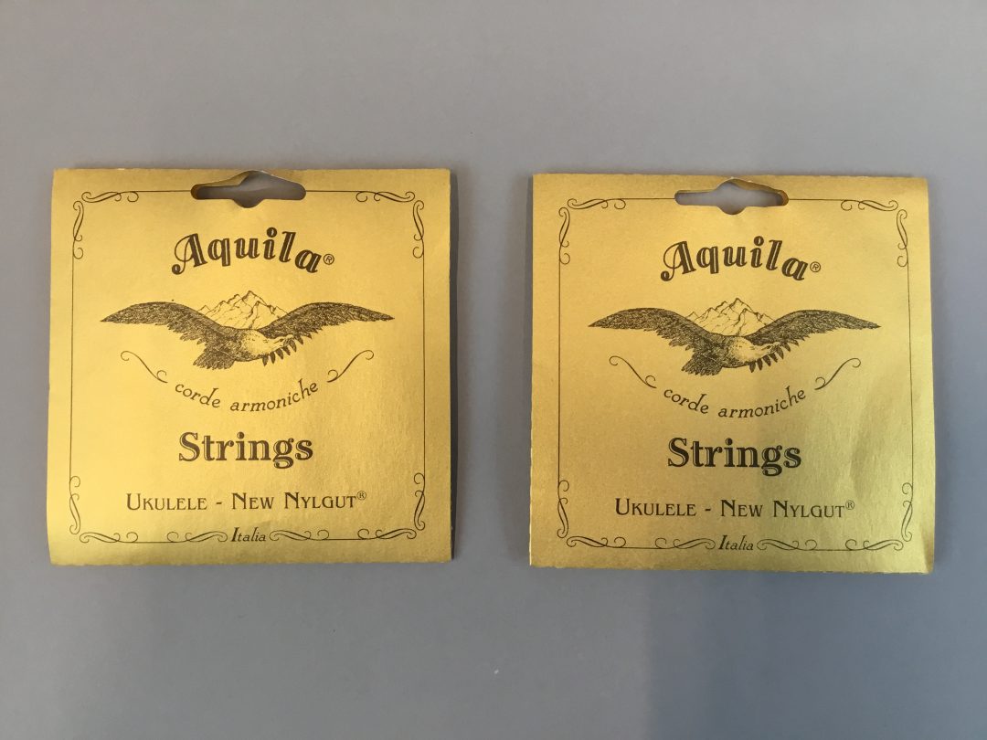 Aquila
ナイルガット弦
テンション感　強め
ガット弦のようなサウンド。
￥1,584 (税込み)