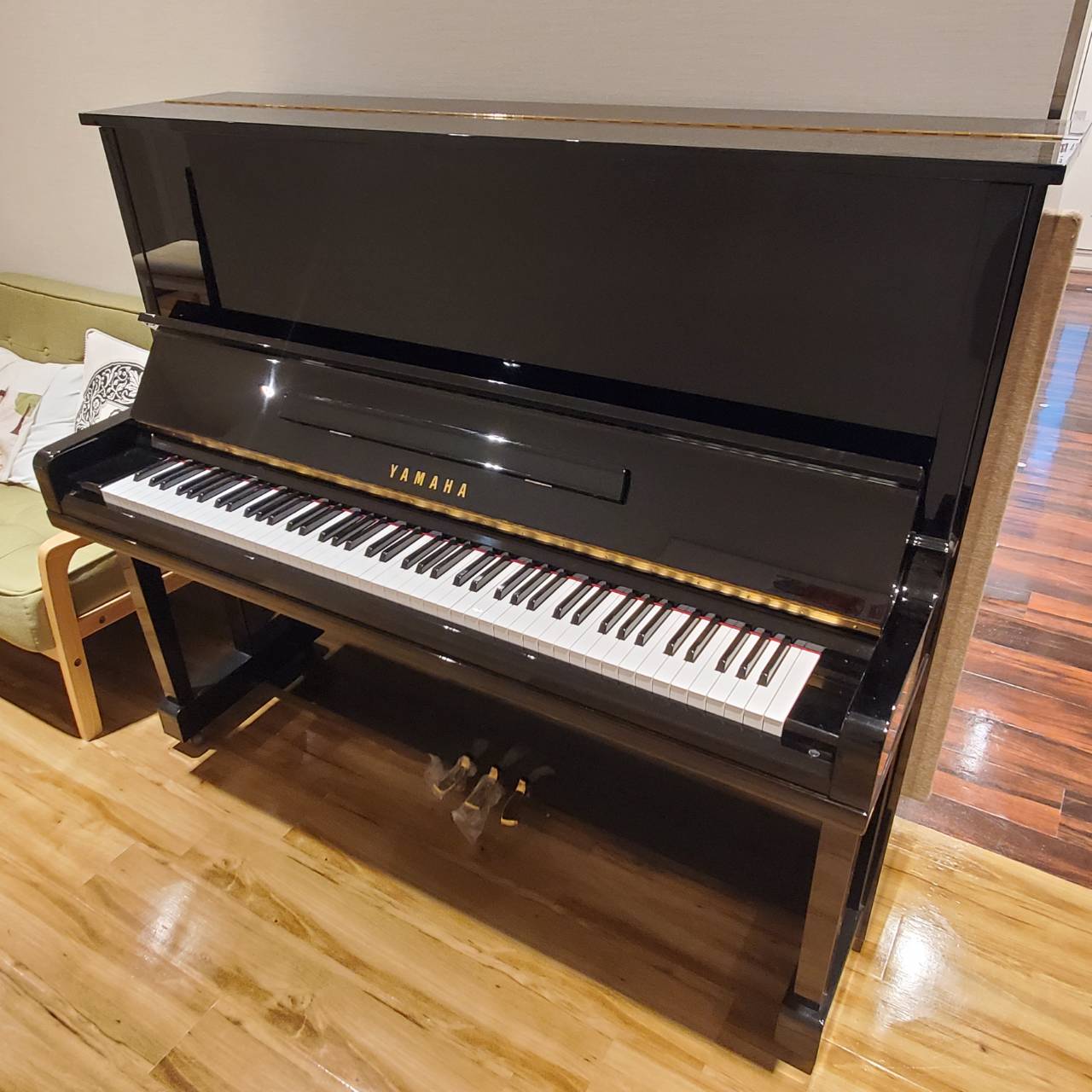 中古アップライトピアノヤマハ U30BL