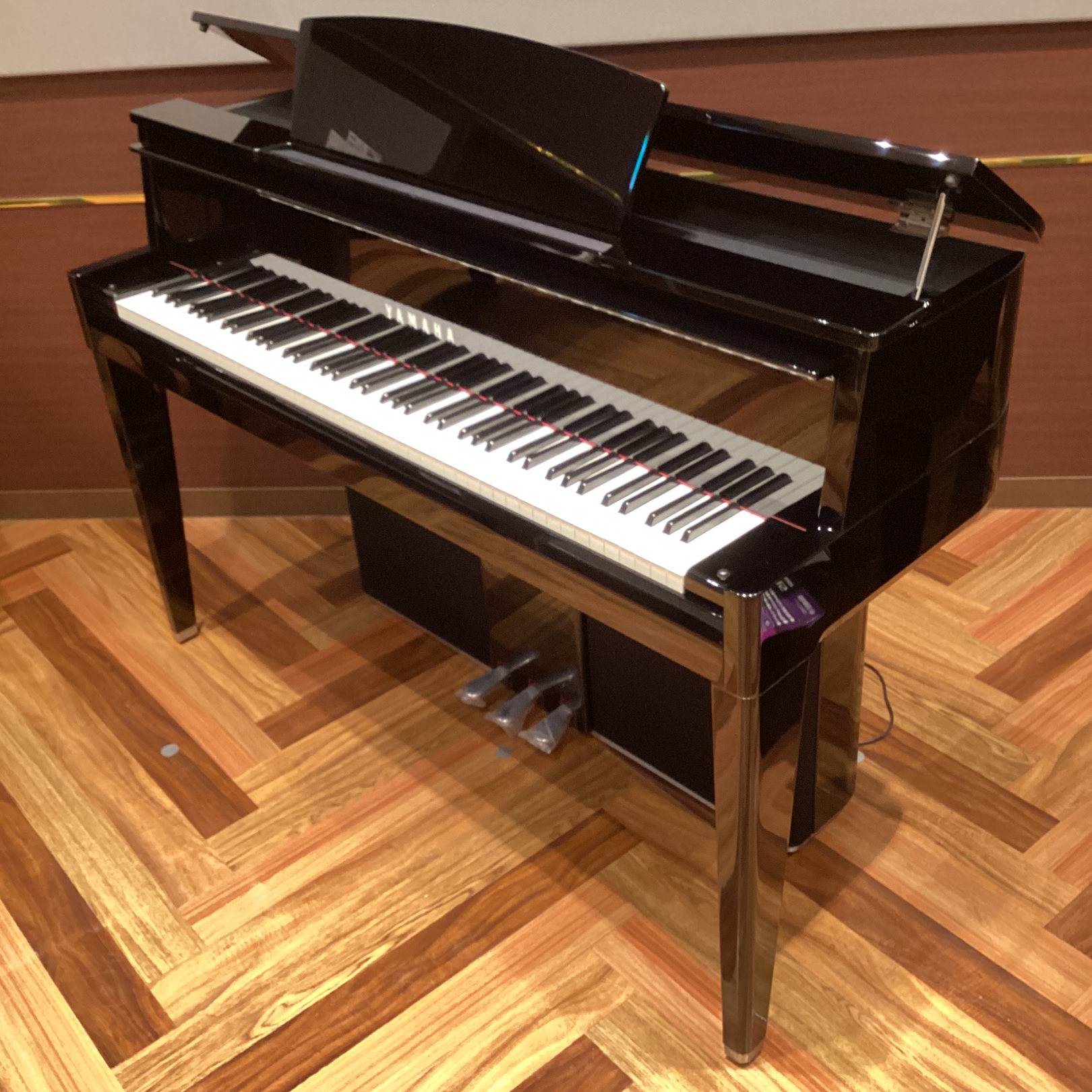 YAMAHA（ヤマハ）/電子ピアノ（ハイブリットピアノ）/展示品アウトレットN2（黒鏡面仕上げ）