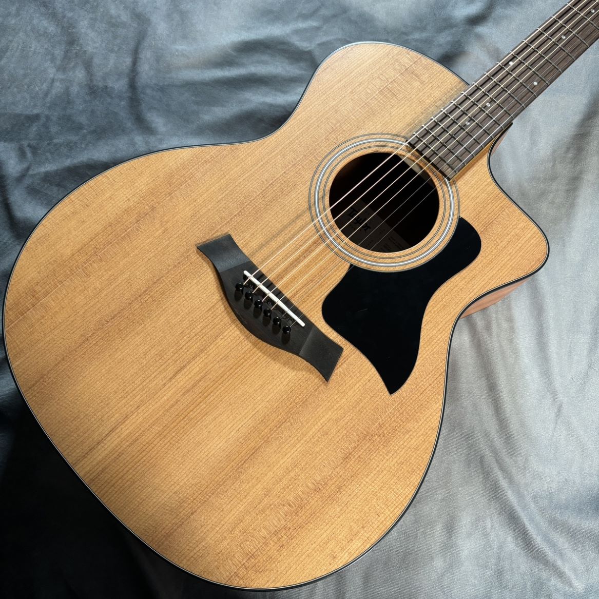 Taylor 114ce