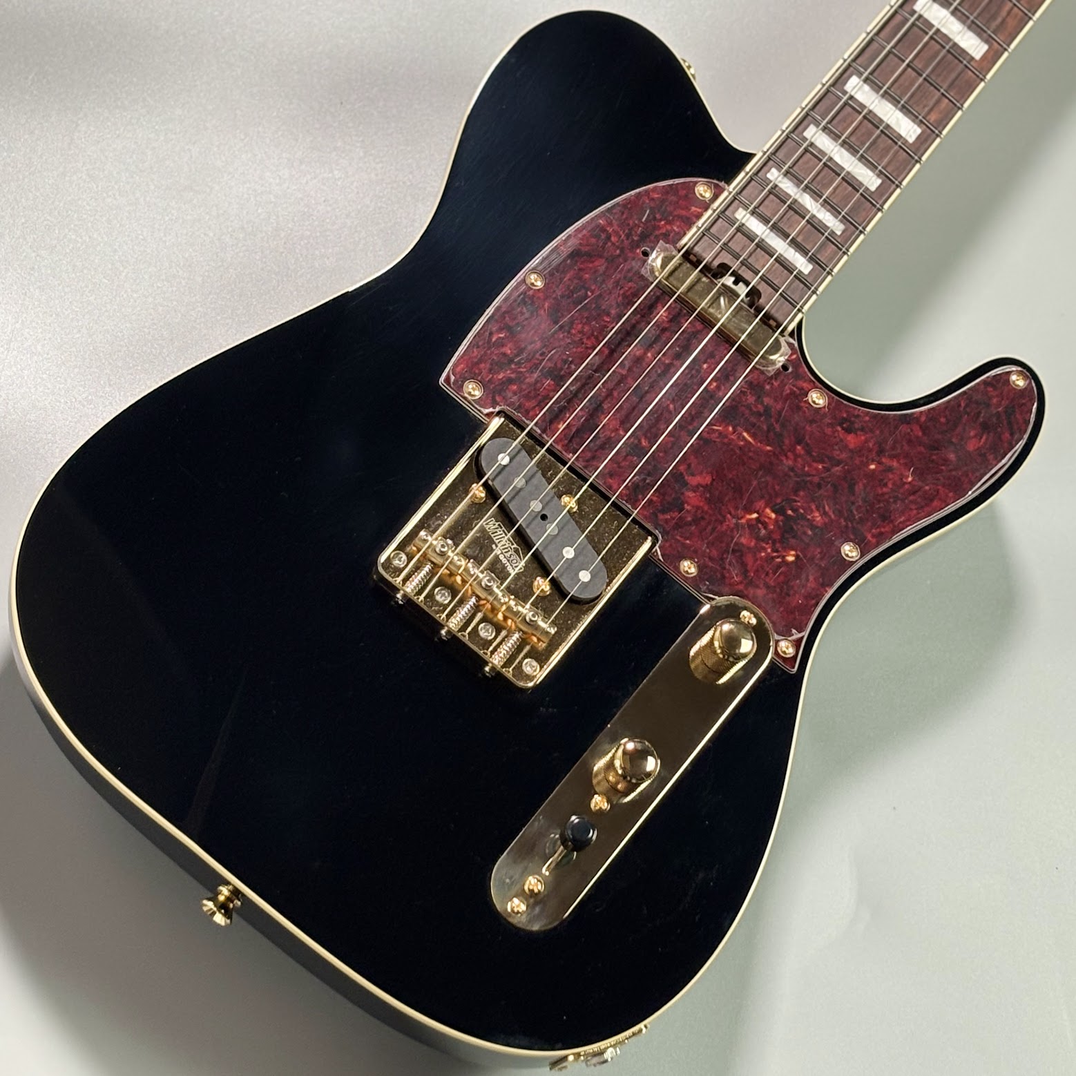 エレキギターinfinite Trad T Solid Black