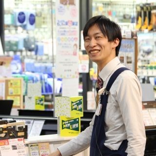 有明ガーデン店 副店長・ピアノアドバイザー小笠原(おがさわら)