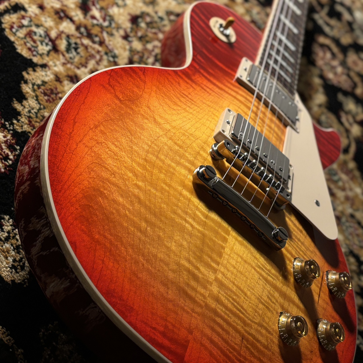 Gibson【Sold】Les Paul Standard '50s Heritage Cherry Sunburst