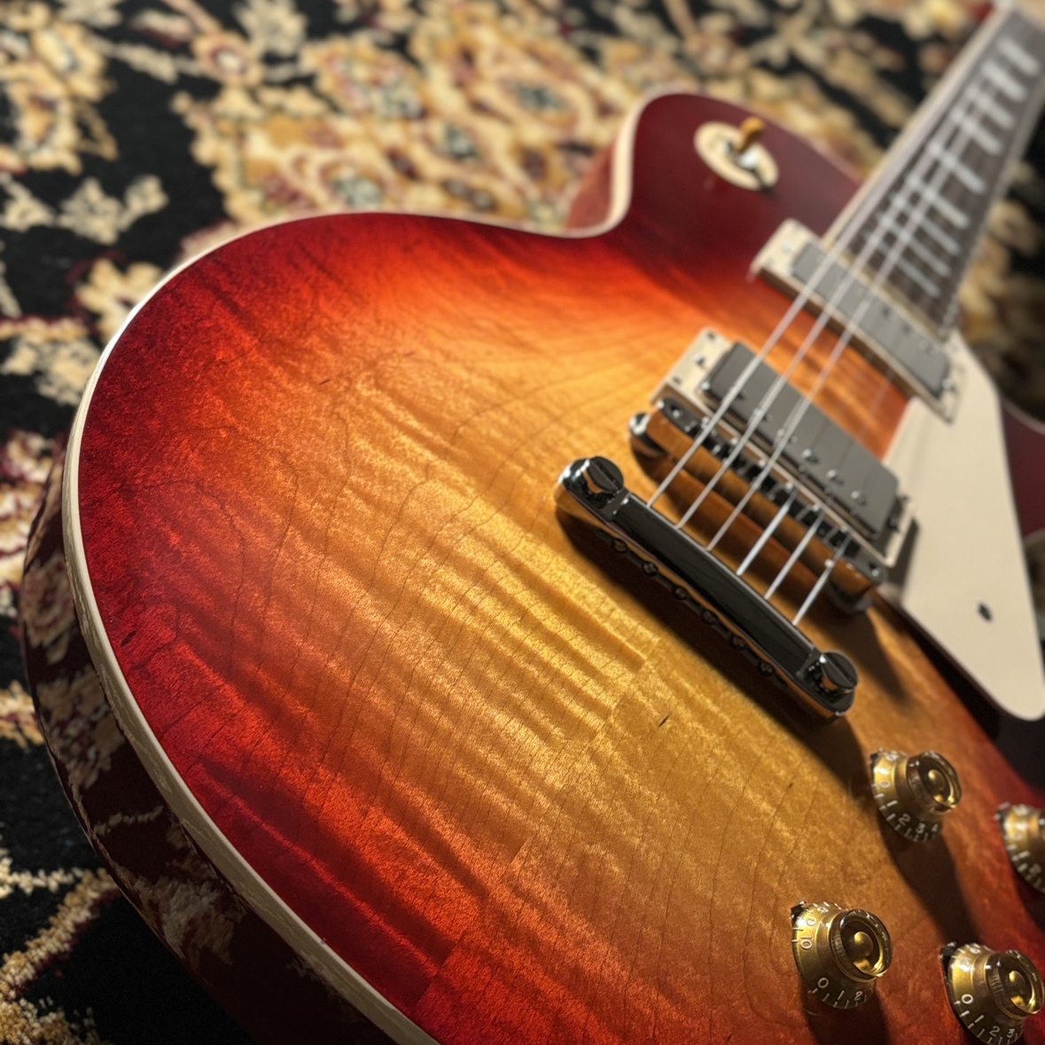 Gibson【Sold】Les Paul Standard '50s Heritage Cherry Sunburst