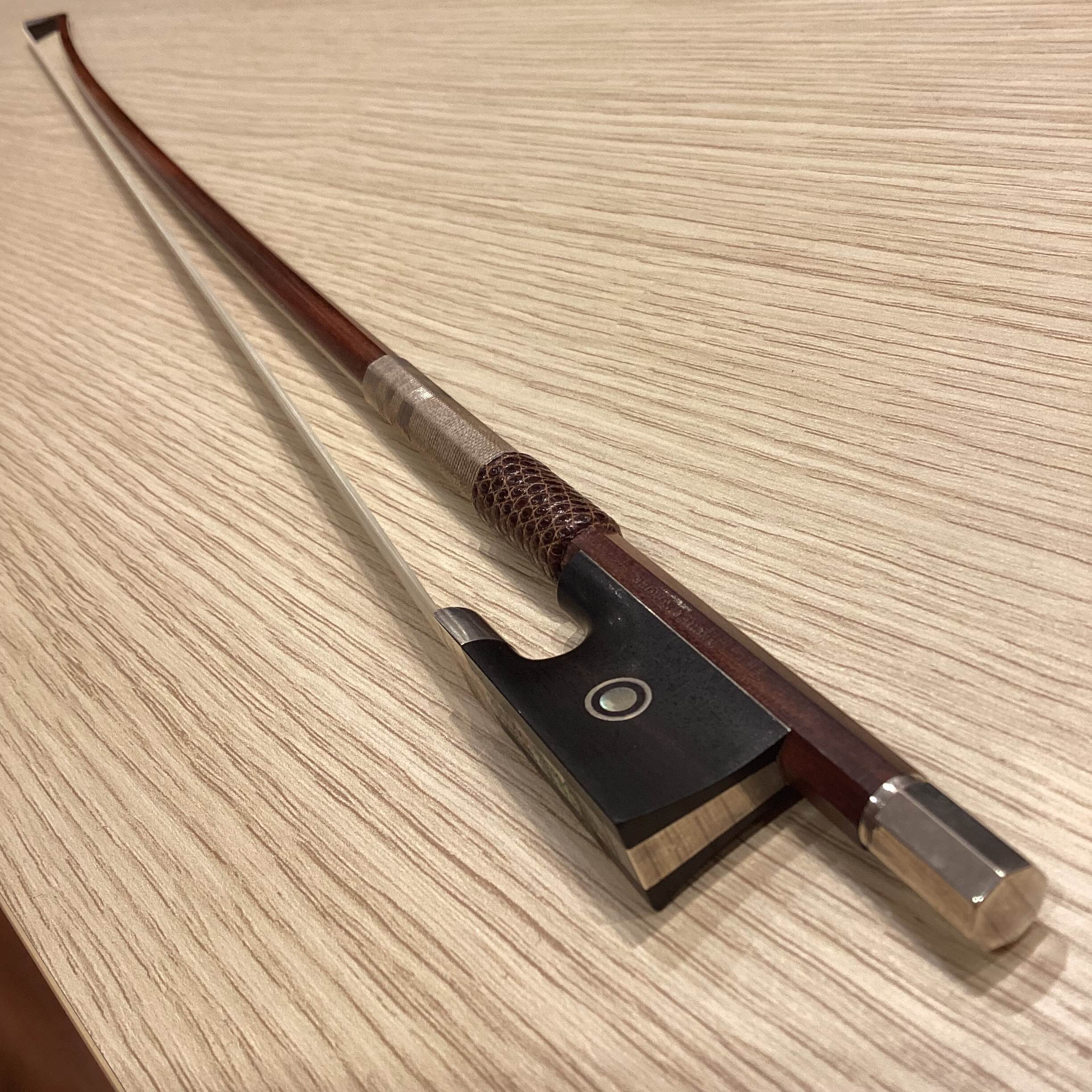 中古バイオリン弓　4/4Archet(アルシェ)SA TRAD-S