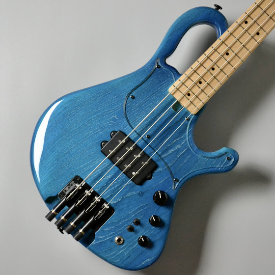 saitias guitarsLorentz 4 Custom