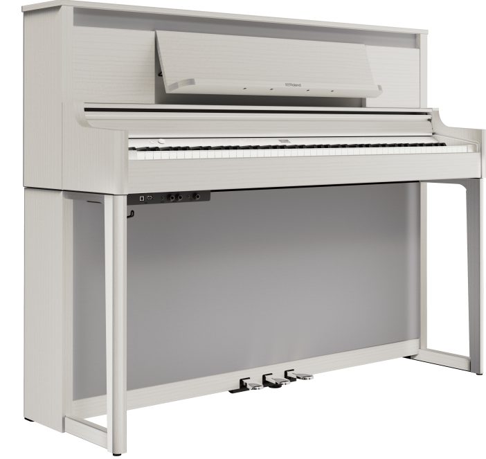 【LX6GP SR】
販売価格　￥333,300(税込)
※Roland 10年保証対象

グランドピアノの美しい音と響き、表現力を兼ね備え、さらにグランドピアノの弾き心地と弾き応えが感じられる鍵盤。ローランドの最先端デジタルピアノ技術を盛り込みました。2色のオリジナルカラーが高級感を引き立てます。

