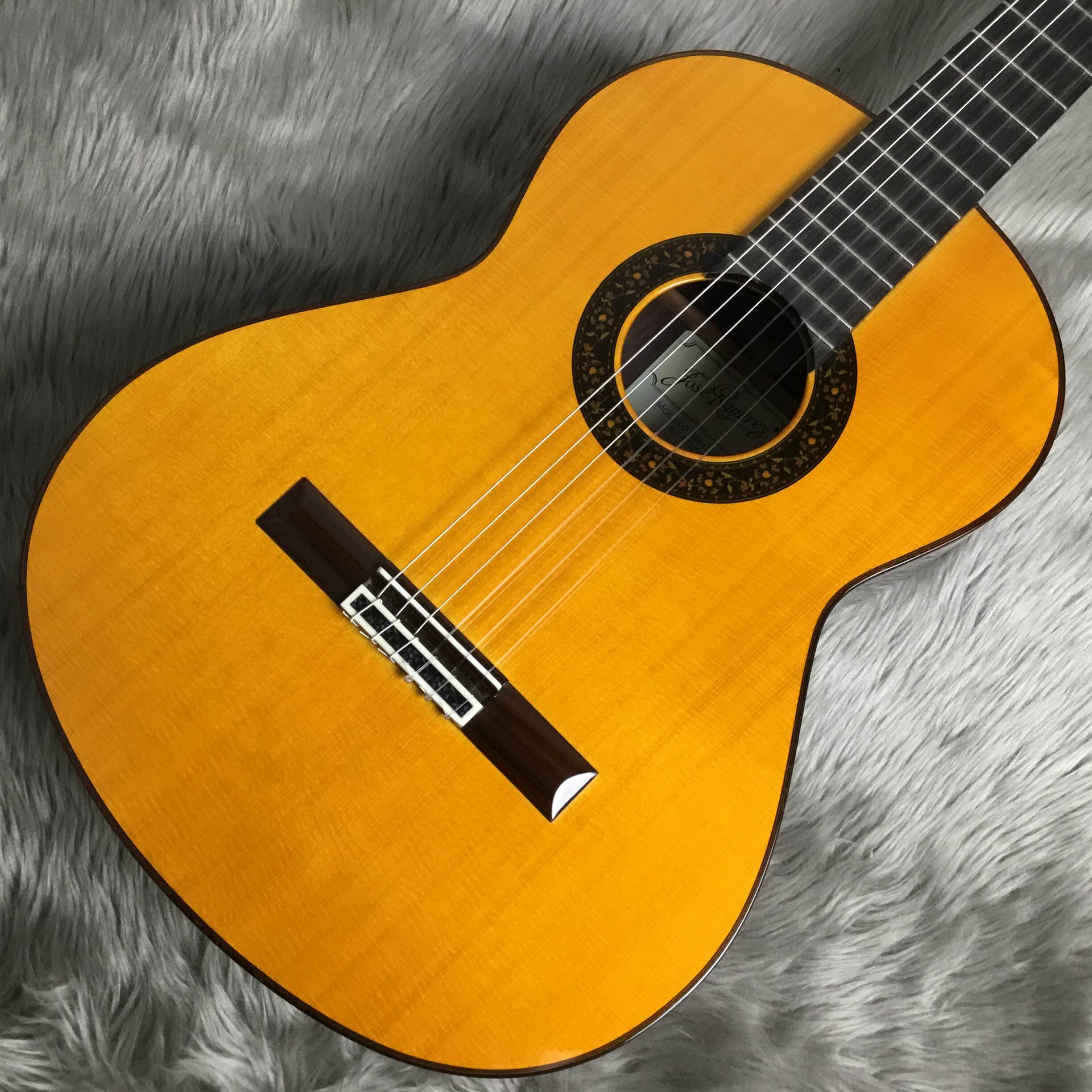 Sencilla 140 Anos Clasica／センシージャ140周年クラシカ