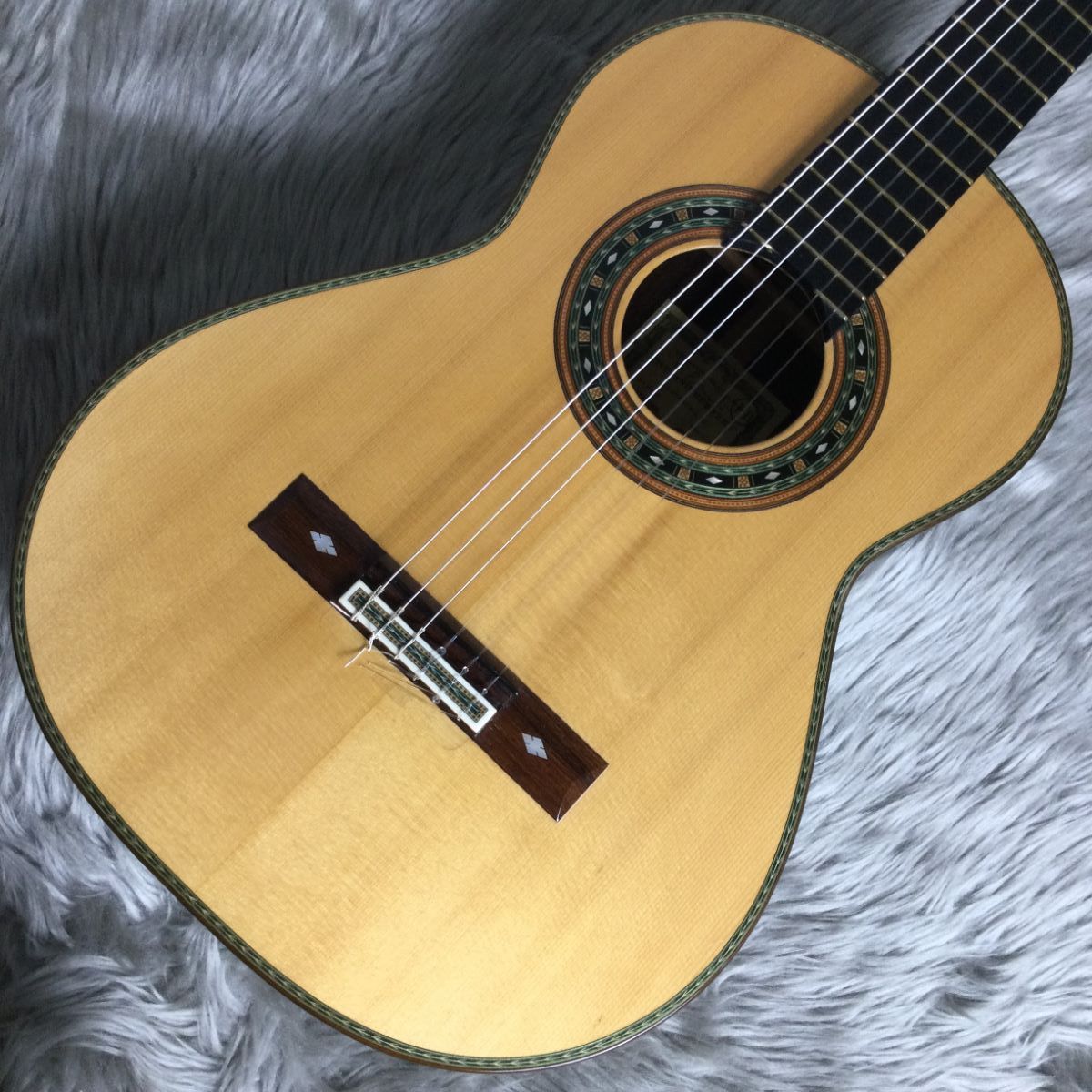 Paulino Bernabe2017年製　トーレスモデル・松/中南米ローズウッド　※645mm