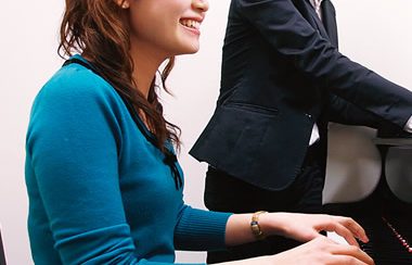 【音楽教室】大人の予約制レッスン！「ミュージックサロン」総合案内