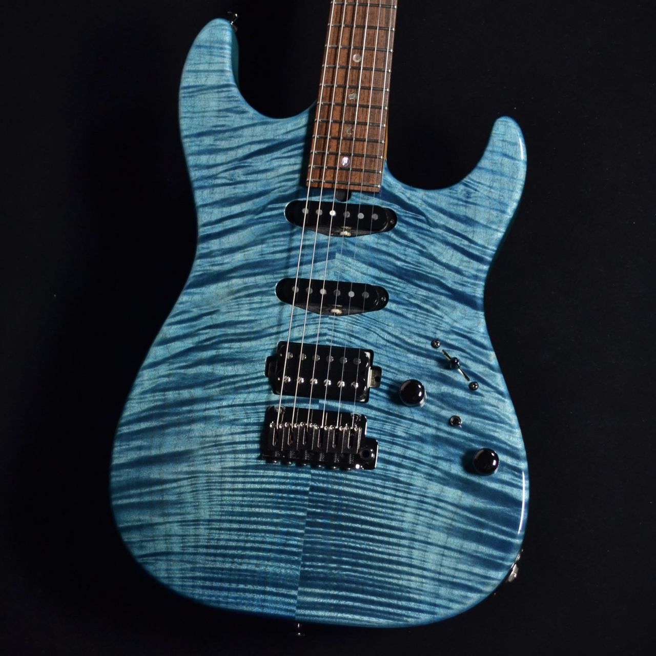 T's GuitarsDST-22 5A Exotic Flame Maple Top Alder Body Trans Blue 