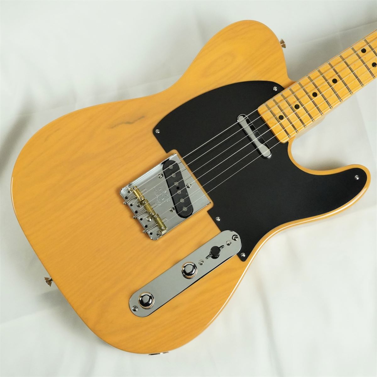 Fender American Vintage II 1951 Telecaster Butterscotch Blonde【現物画像・傷有り特価品】 フェンダー 【 横須賀店 】
￥ 323,400 税込