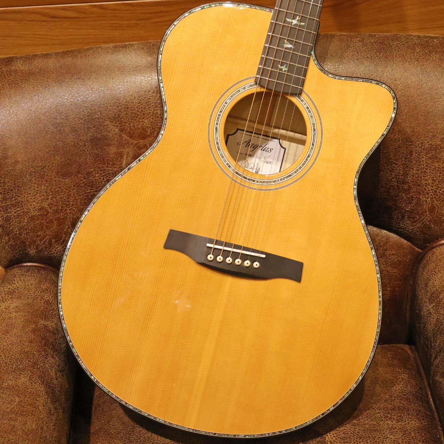 PRS SE Angeles AE50 アコースティックギター／Ｂｌａｃｋ　Ｇｏｌｄ　Ｂｕｒｓｔ ポールリードスミス(Paul Reed Smith) 【 ららぽーと海老名店 】
￥ 120,000 税込