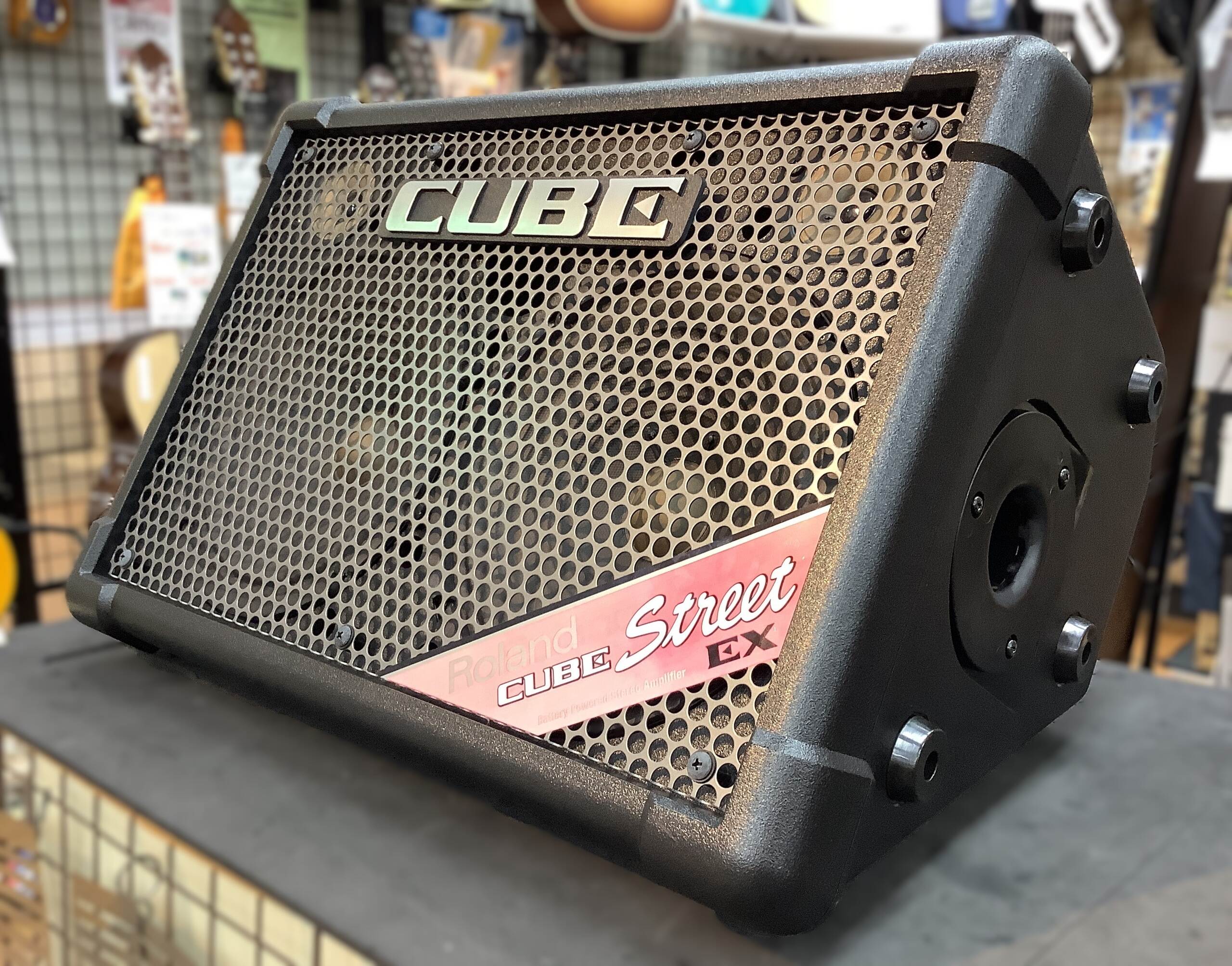 50W　ポータブルPAスピーカー・ギターアンプRoland CUBE Street EX