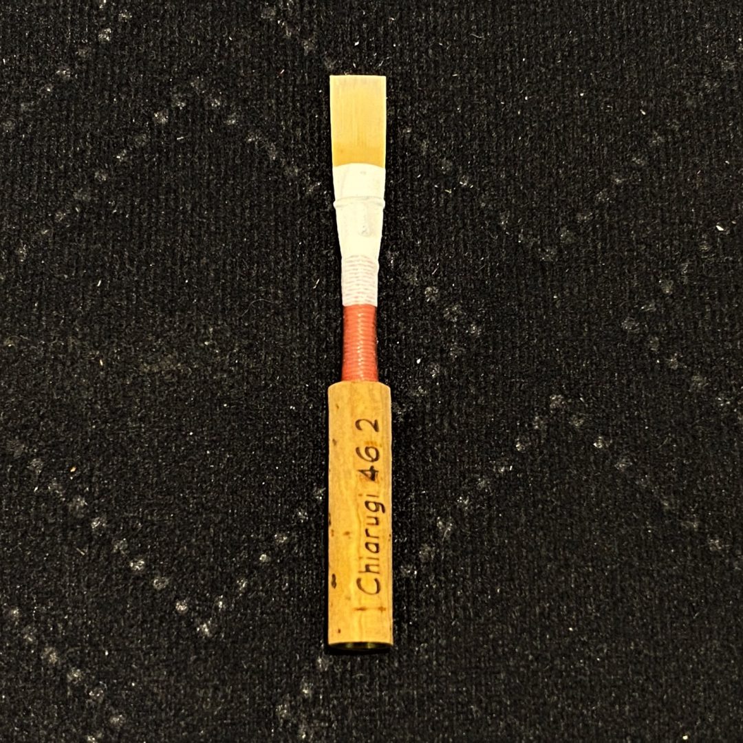 【サクラ】
明るく柔らかい音色。
程よい抵抗感で吹き込むことができます。

¥3,850
