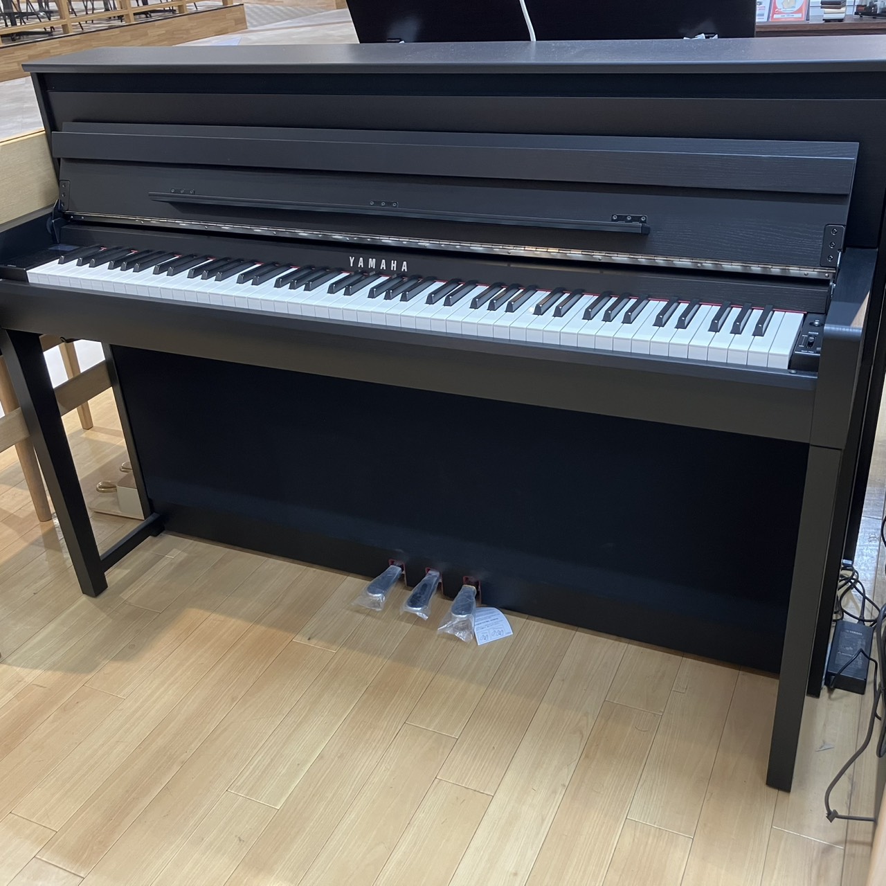 【YAMAHA】CLP-785:B
通常￥412,500（税込）
→￥371,250（税込）