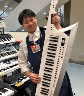 電子ピアノ担当戸嶋（とじま）
