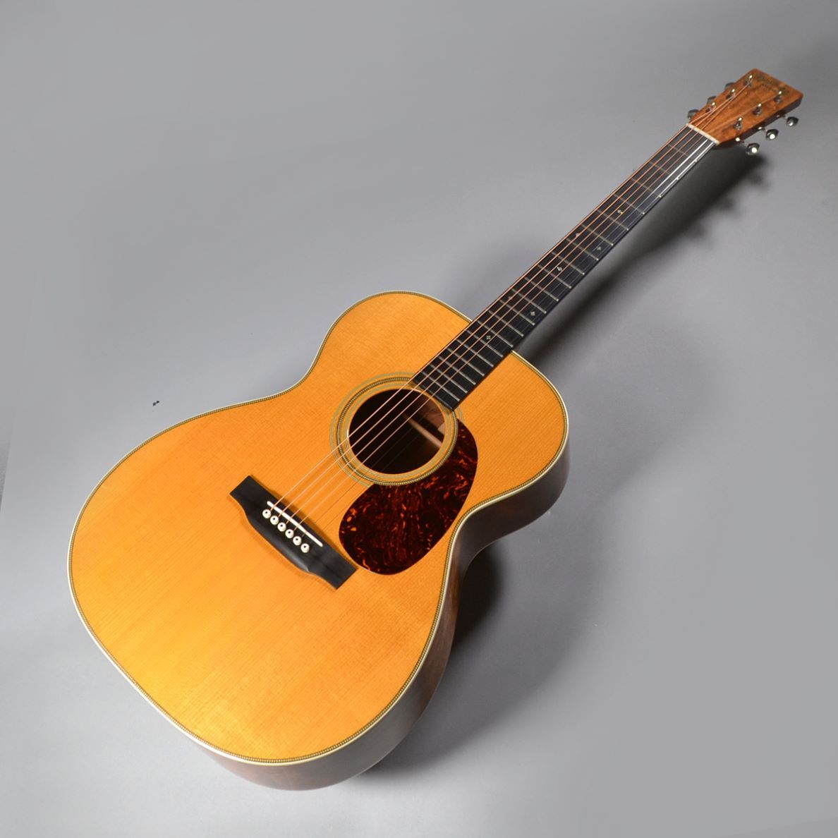 MartinCTM000-28V Bubinga(販売済み)