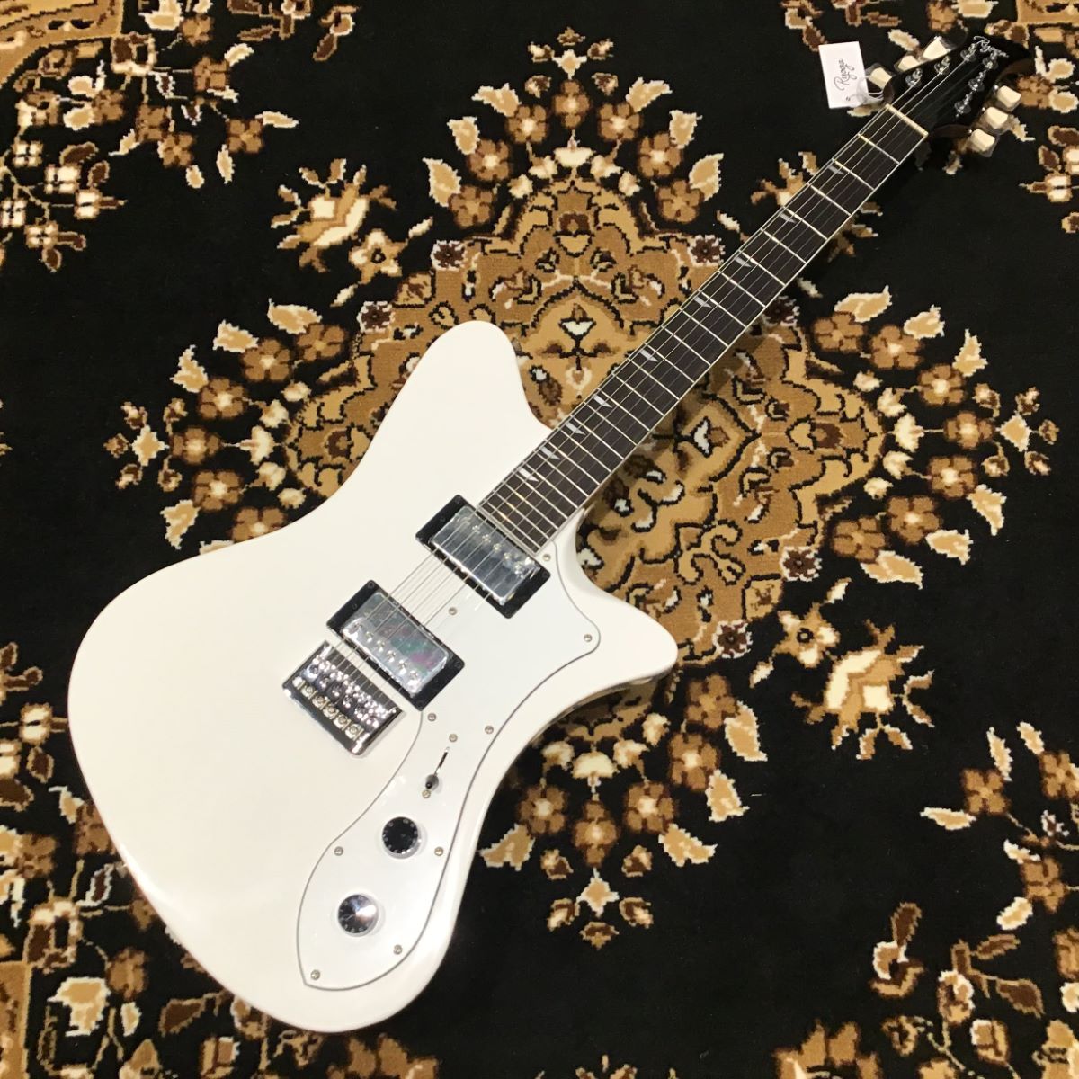 RyogaSKATER White