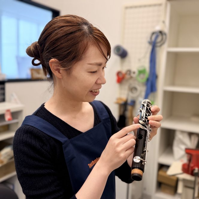 管楽器技術者岡田 治子