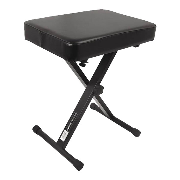 OnStageStands KT7800 折りたたみ式 椅子/イス　¥7,800

強度と安定性があり組み立ても容易です。厚さ5cmのワイドサイズのクッションで長時間の使用でも疲れにくく、床との接地面にはラバー製エンドキャップの採用により、滑りにくく安定した使い心地です。