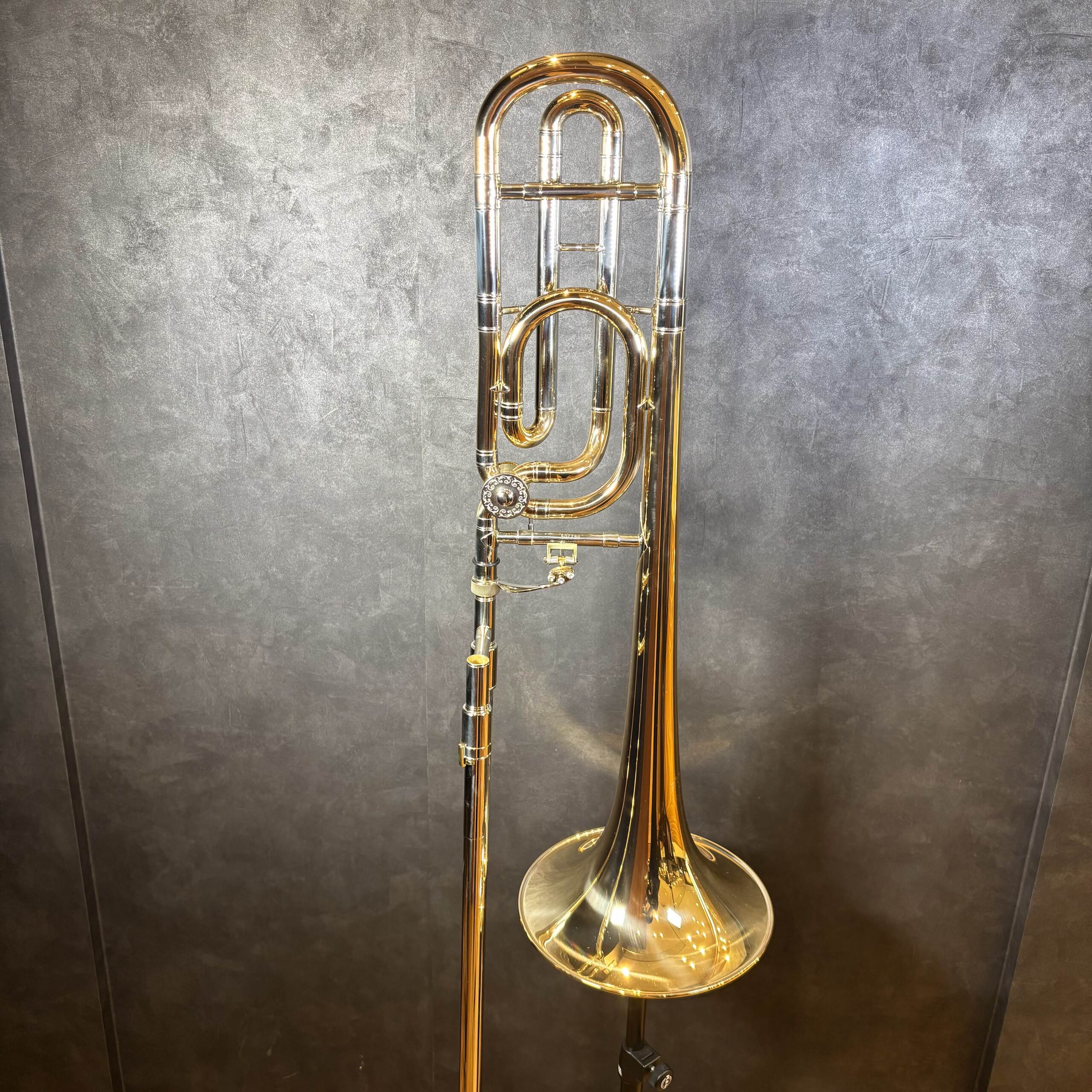 B&S3085B