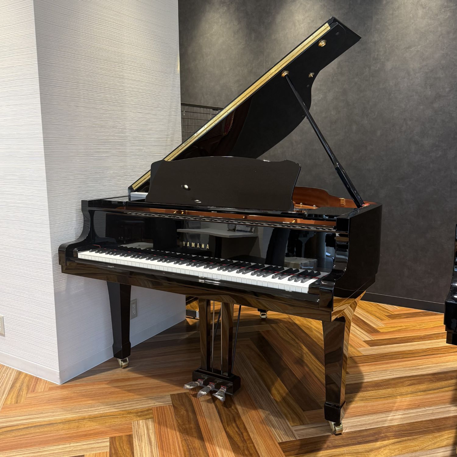 YAMAHA （ヤマハ）C1 2010年製