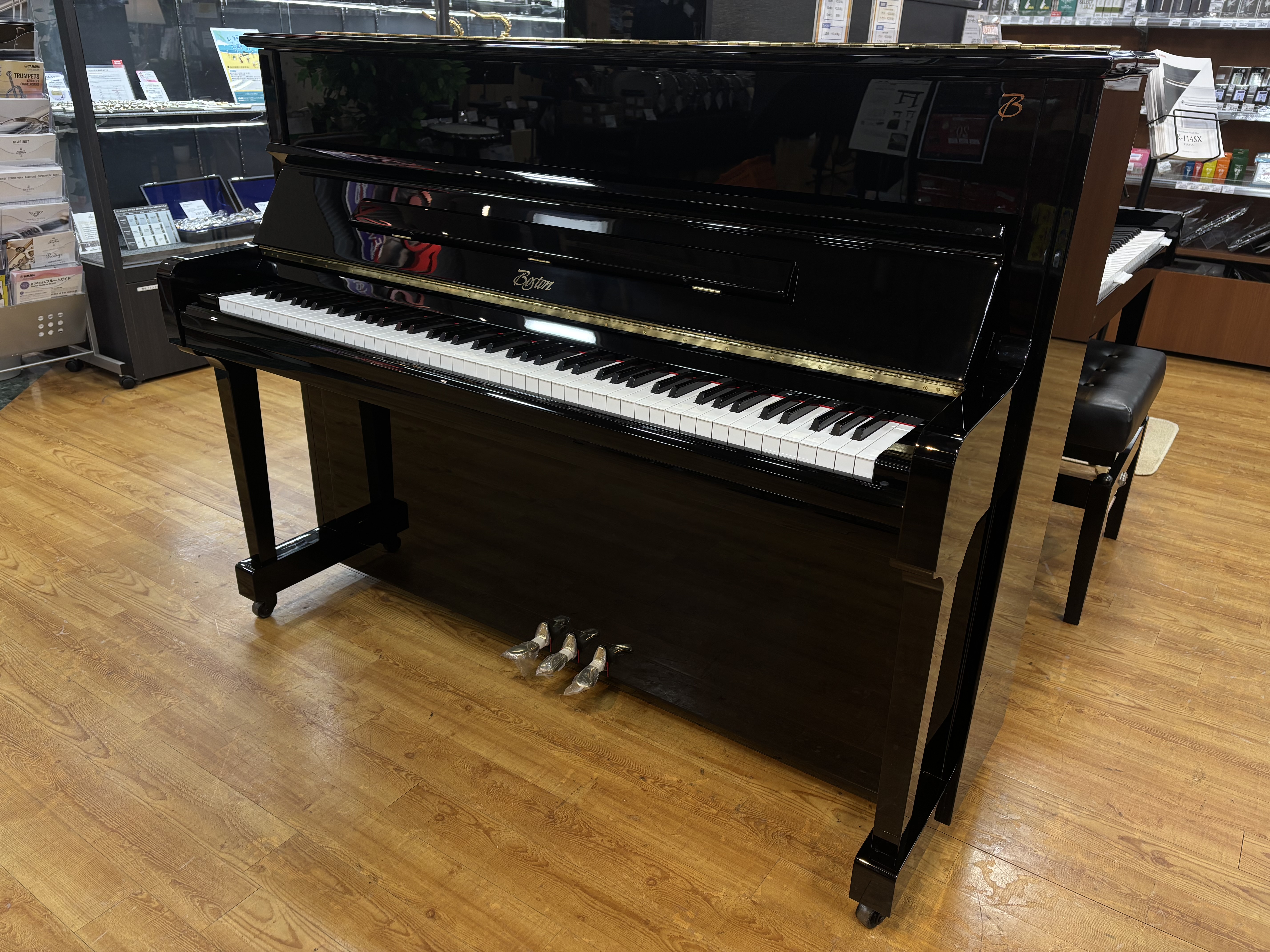 中古アップライトピアノBoston UP118Ⅱ